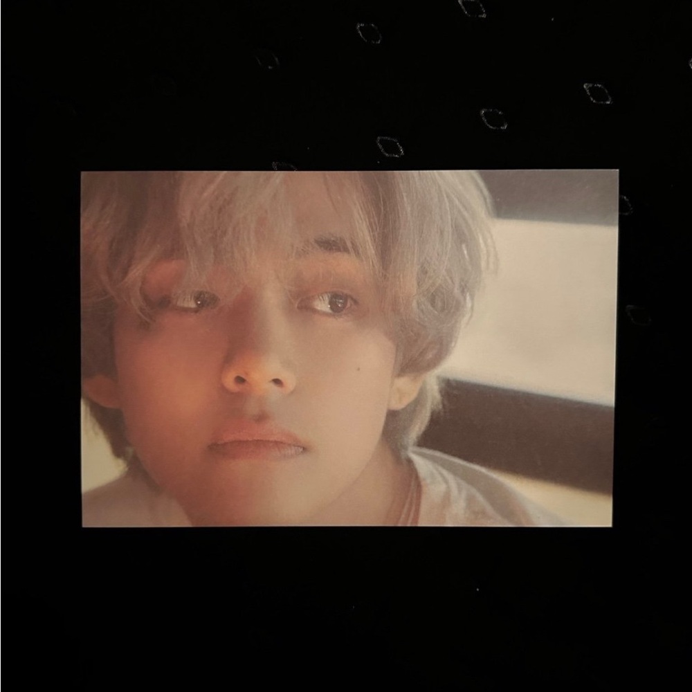 Taehyung Layover Postcard